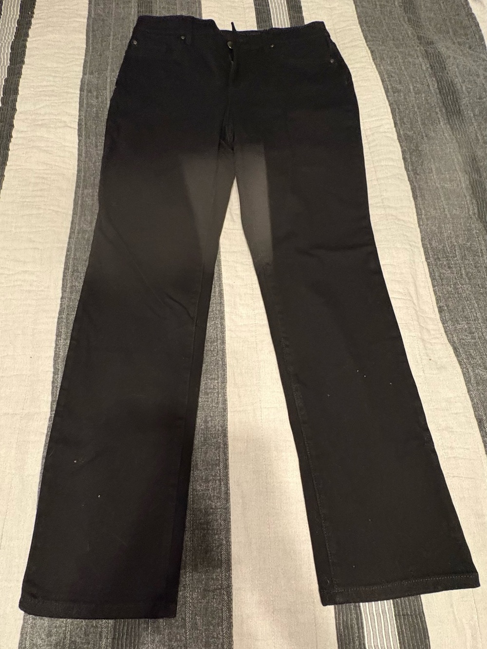 Chico’s fabulously slimming jeans